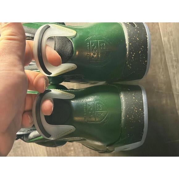 Nike Jordan 6 Retro Style Green/Gold Sneakers Size 11 - Picture 6 of 6